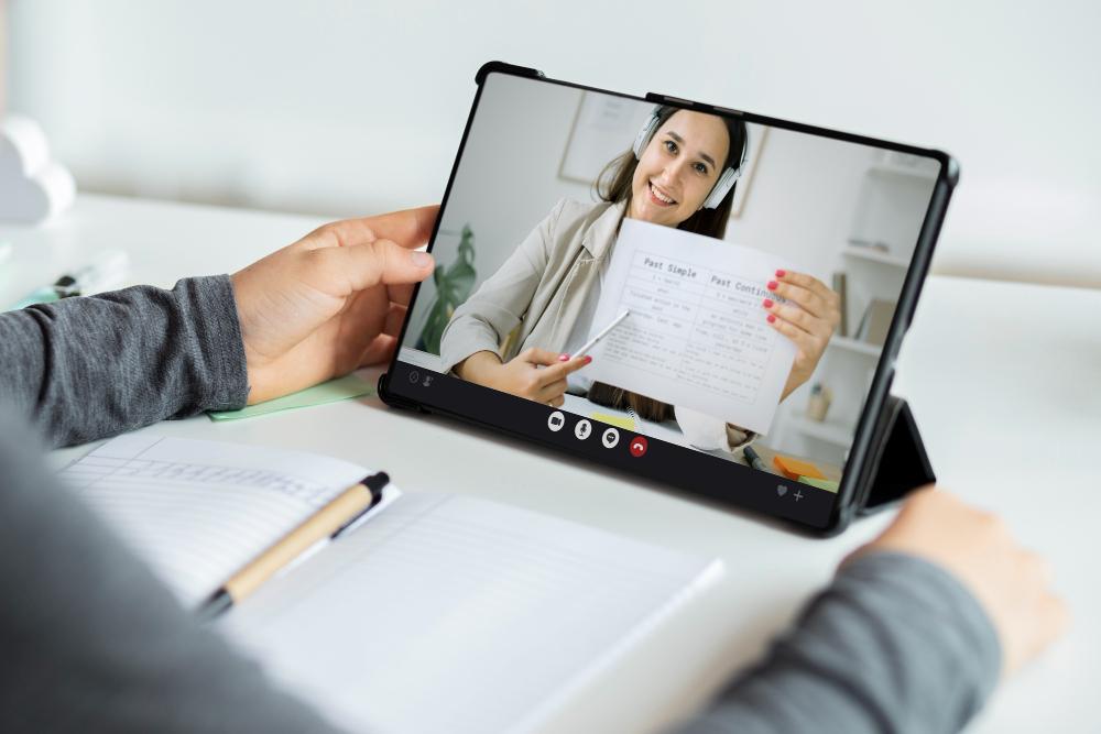 "How Learning Management Experience (LMX) Software for Organizations is the New Future"
